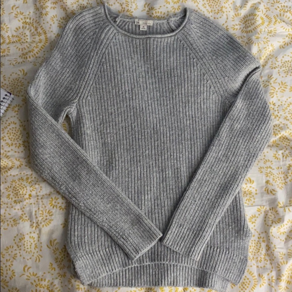 Grey sweater